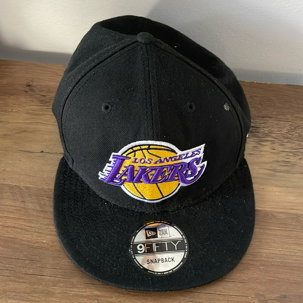 Los Angeles lakers hats for men